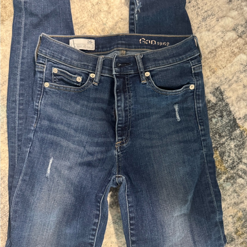 GAP Women's Classic Blue Skinny Jeans